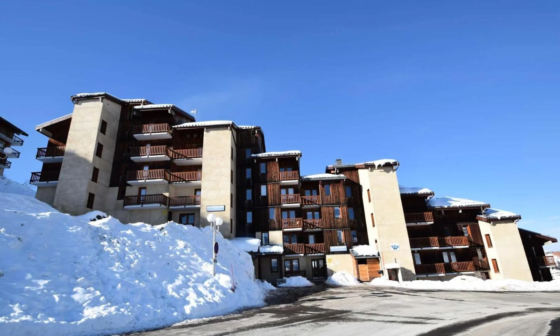 Apartment Residence Les Gentianes - 2 Pieces 4 Pers -Les Gentianes - Plagne Villages -Classe 3- Wifi Mae-1944 La Plagne